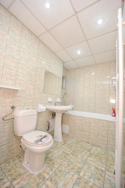 Tineretului, C.R. Motru, metrou